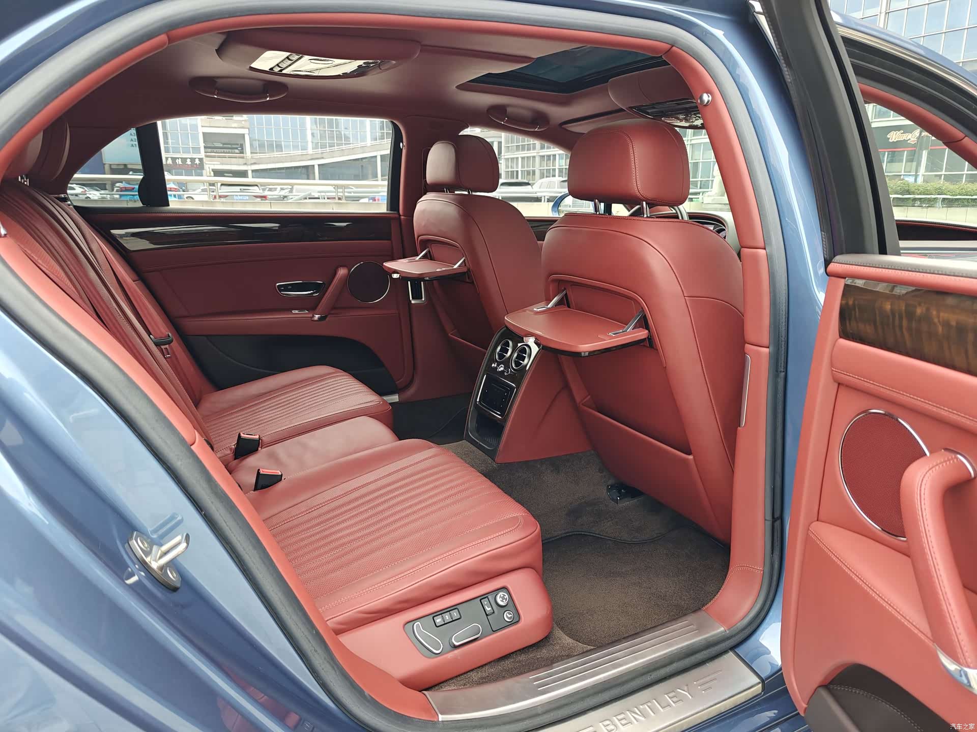 Bentley Flying Spur, 2018 16