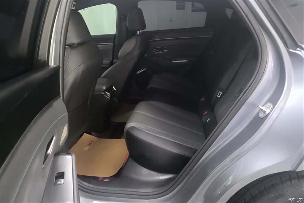 BYD Qin, 2025 11