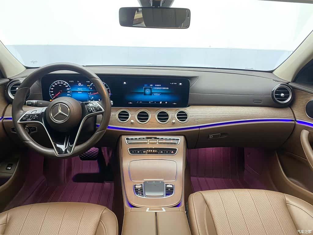 Mercedes-Benz E-Class, 2023 13