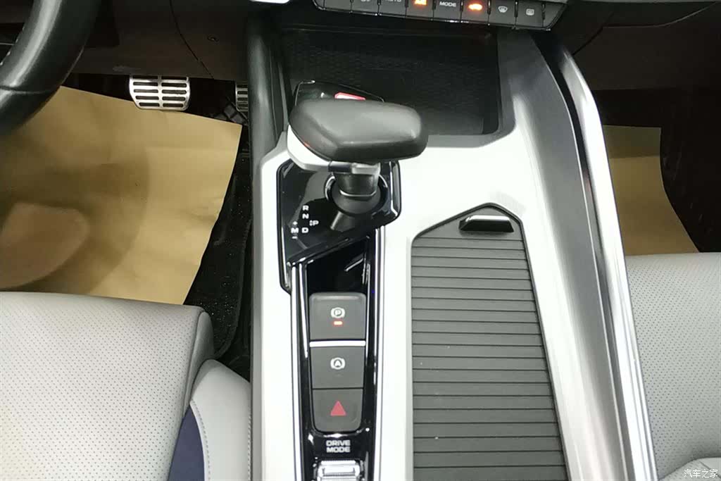 Geely Preface, 2021 15