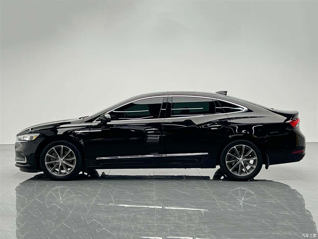 Buick LaCrosse, 2023 3