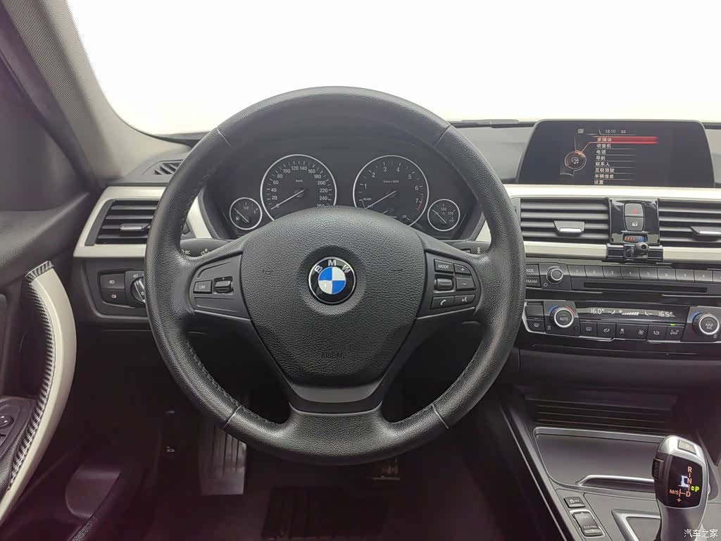 BMW 3 Series, 2016 11