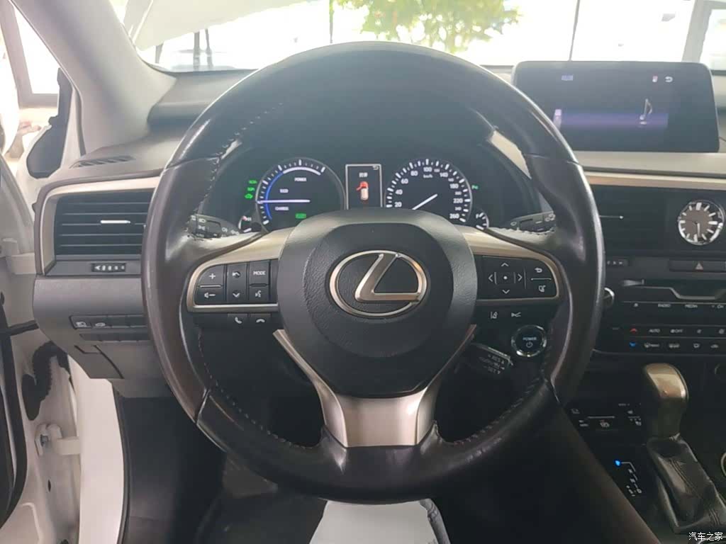 Lexus RX, 2018 7