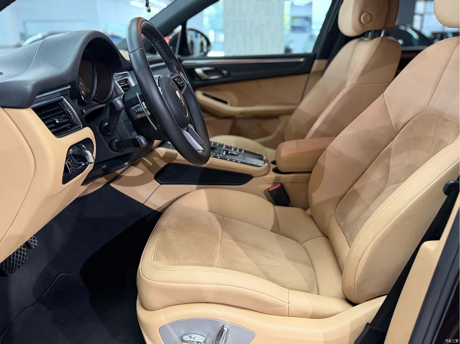 Porsche Macan, 2018 4