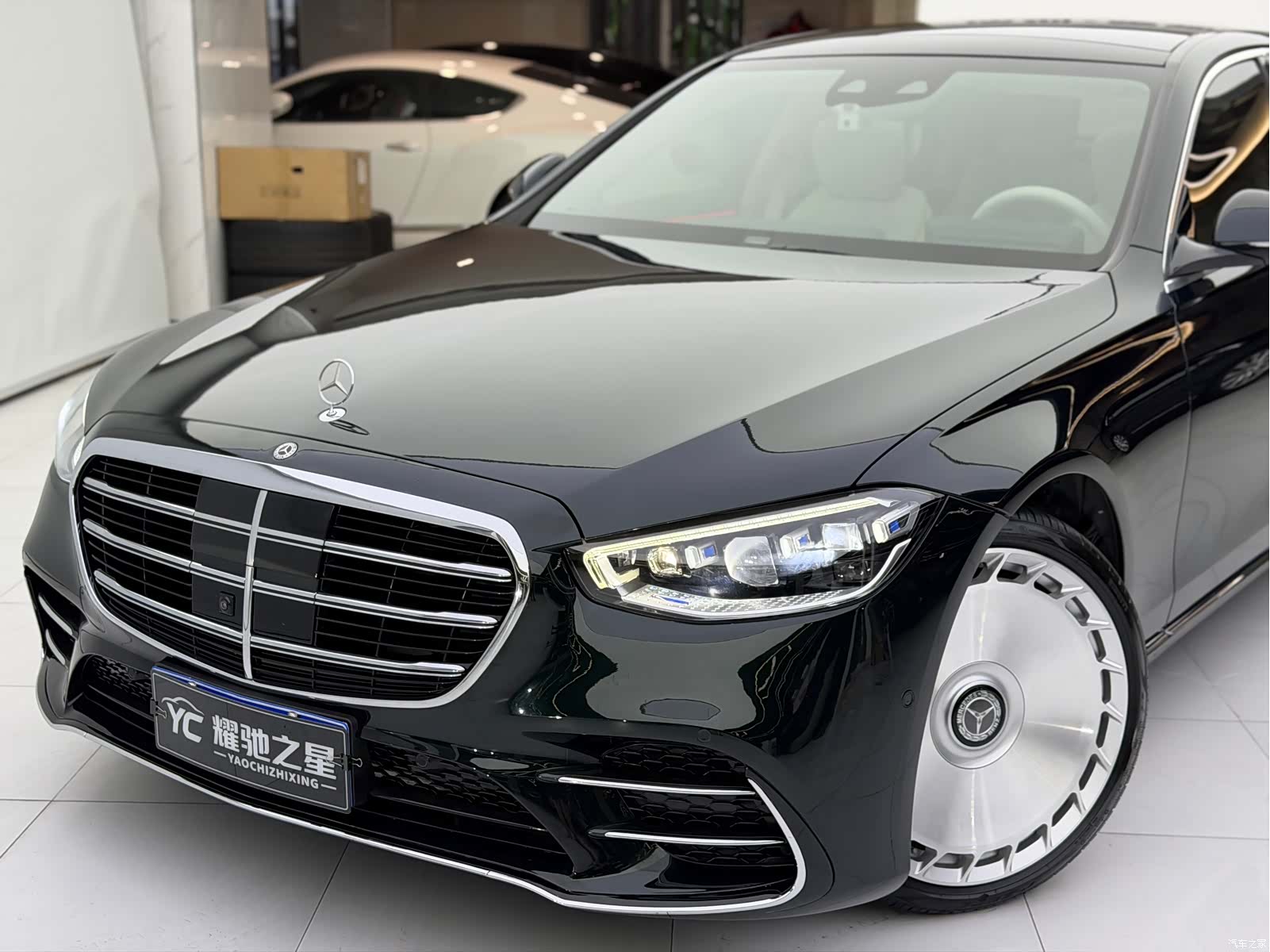 Mercedes-Benz S-Class, 2021 3