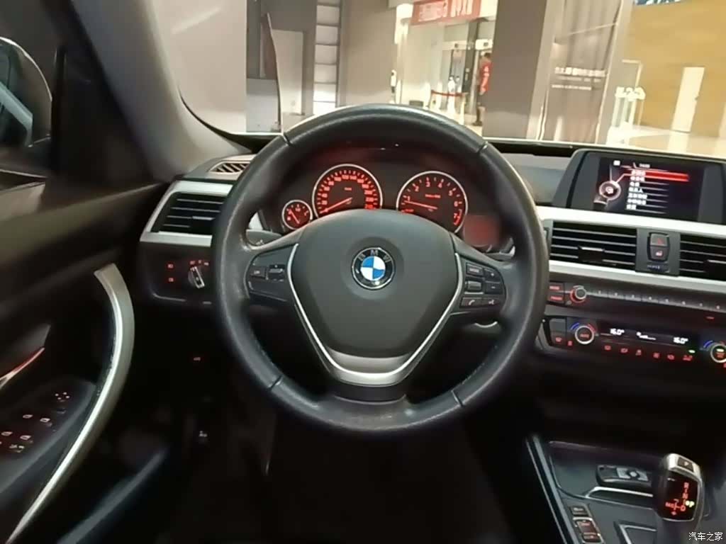 BMW 3 Series, 2015 11