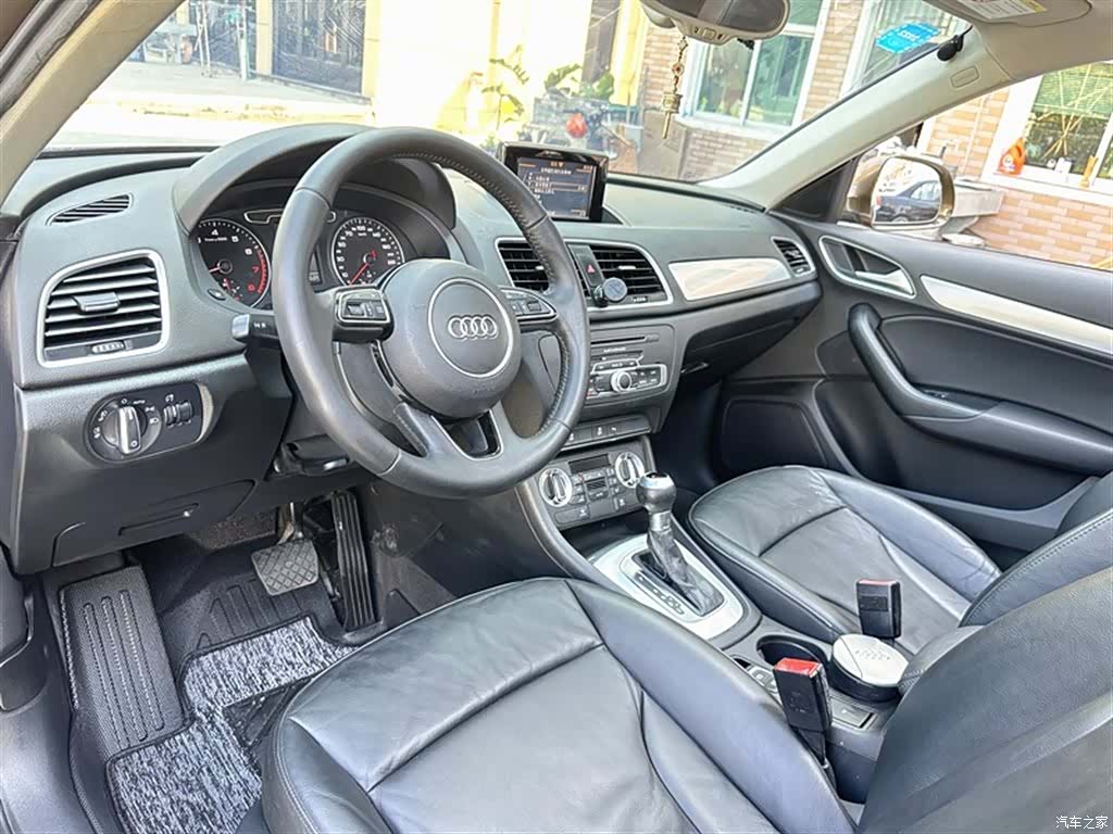 Audi Q3, 2016 12