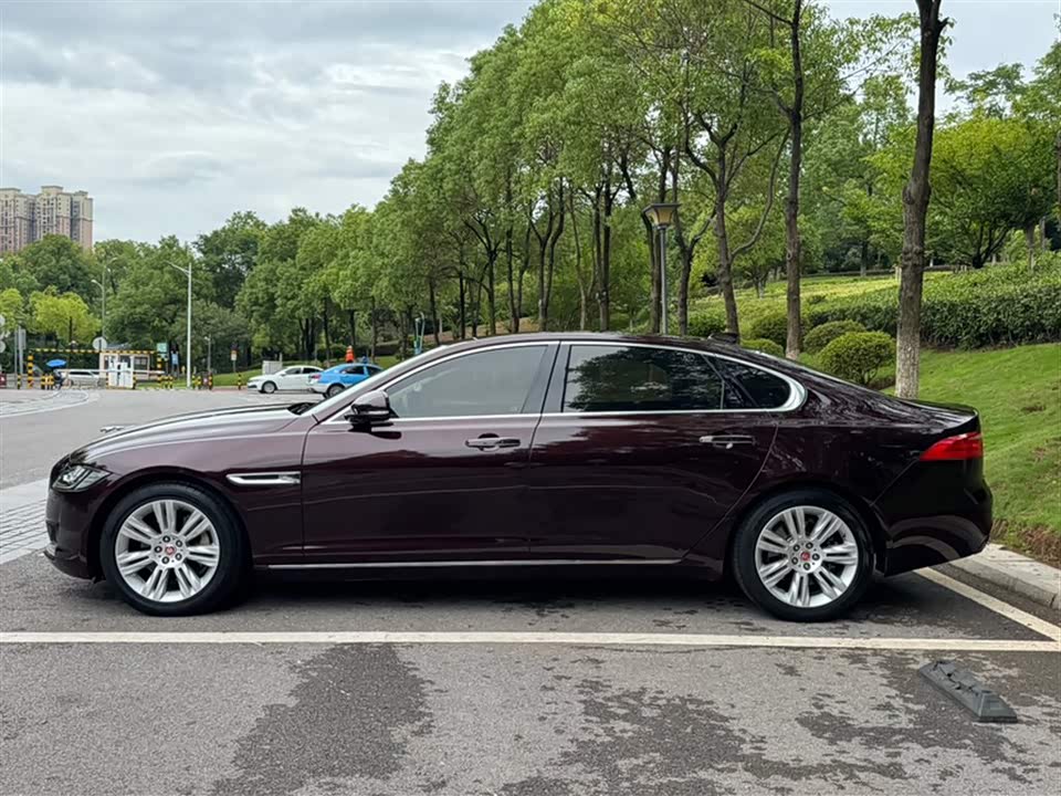 Jaguar XFL Jaguar XFL