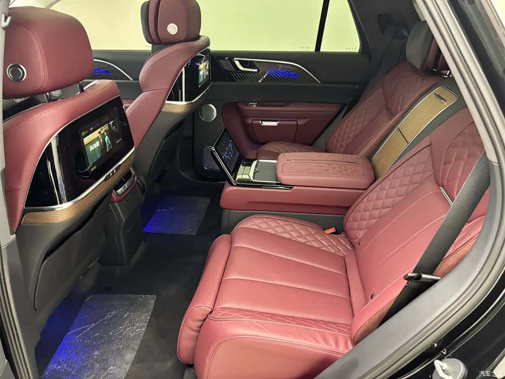 Hongqi E-HS9, 2023 16