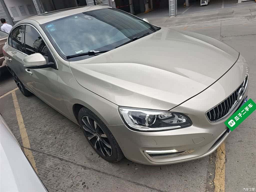 Volvo S60, 2018 4