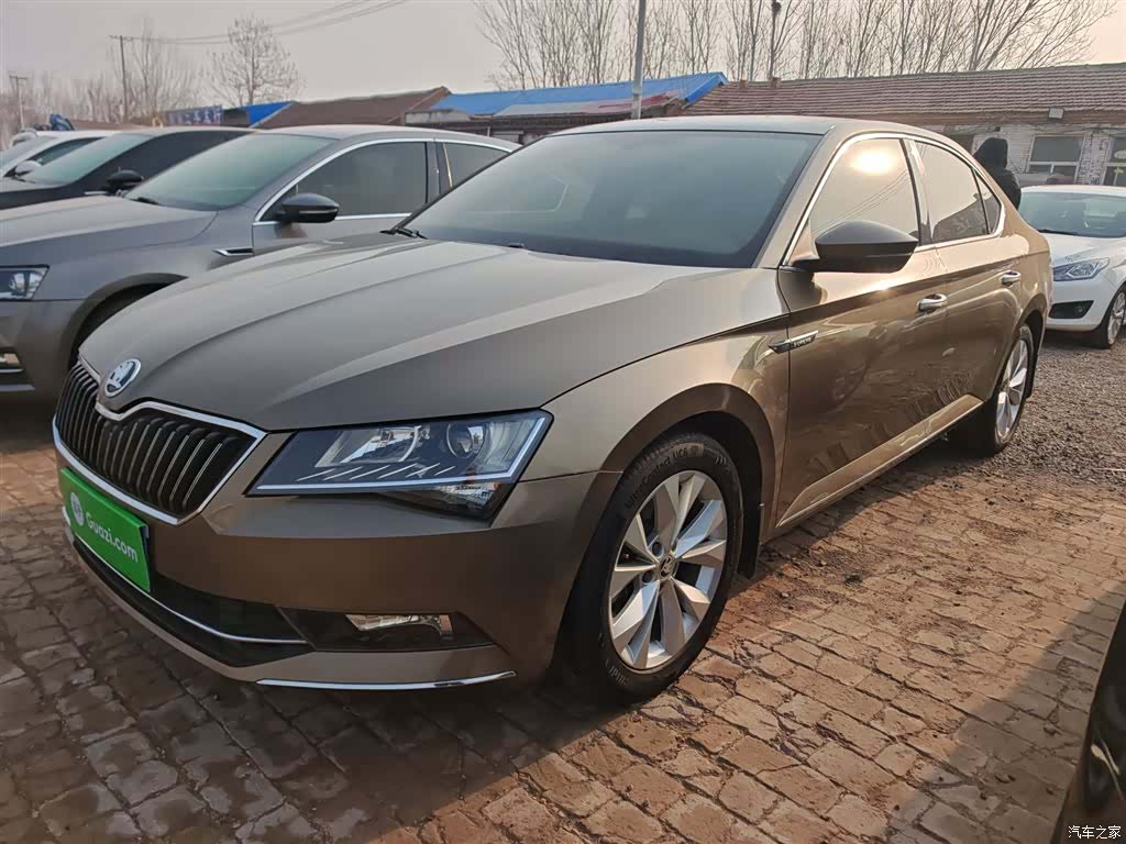 Skoda Superb, 2018 2