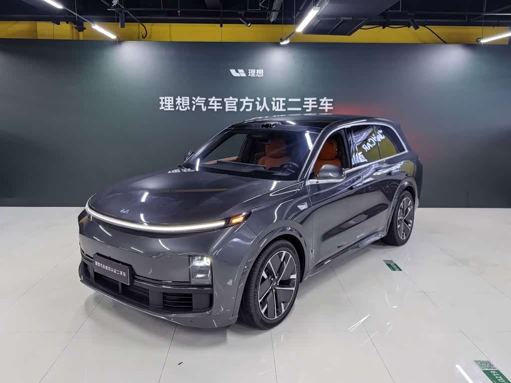 Li Auto L8