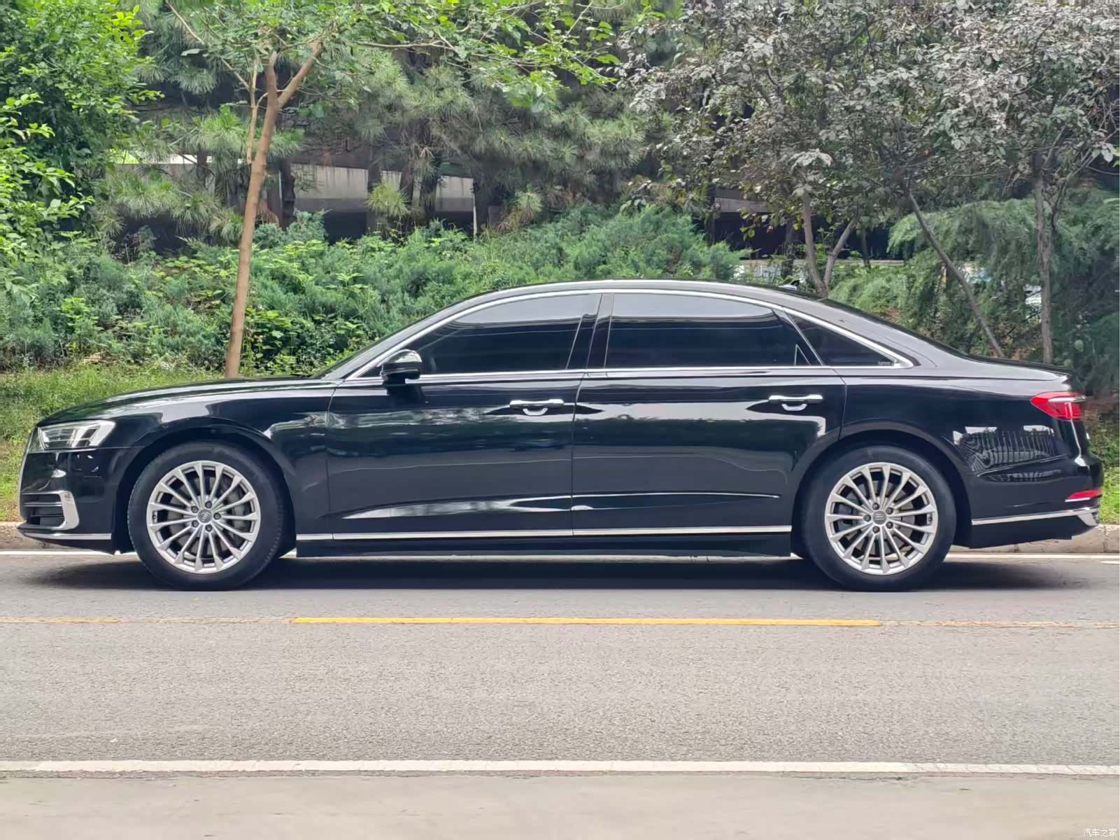 Audi A8L, 2018 2