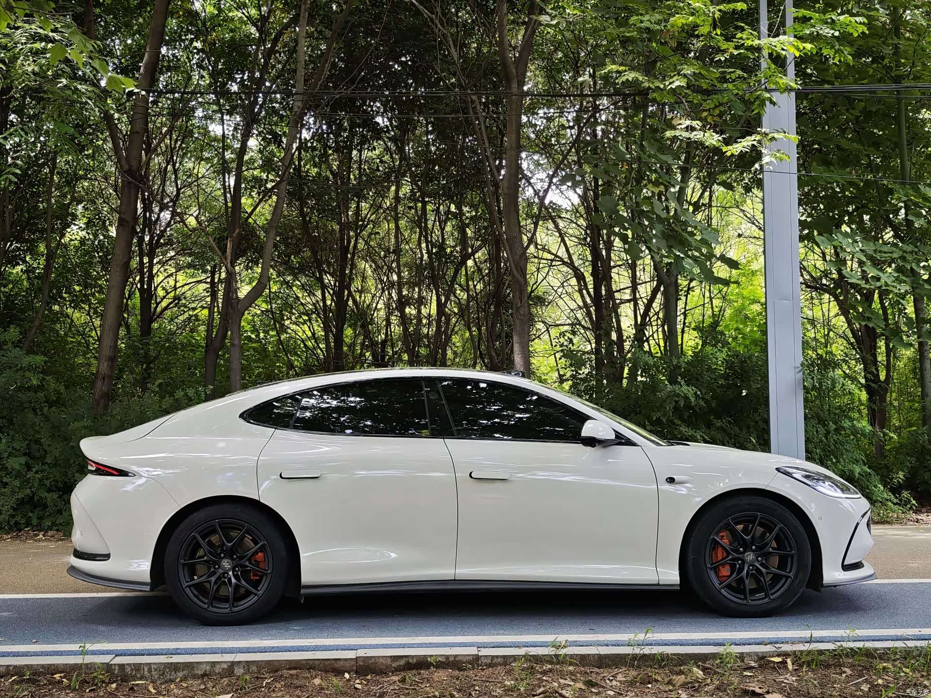 IM Motors L6, 2025 4