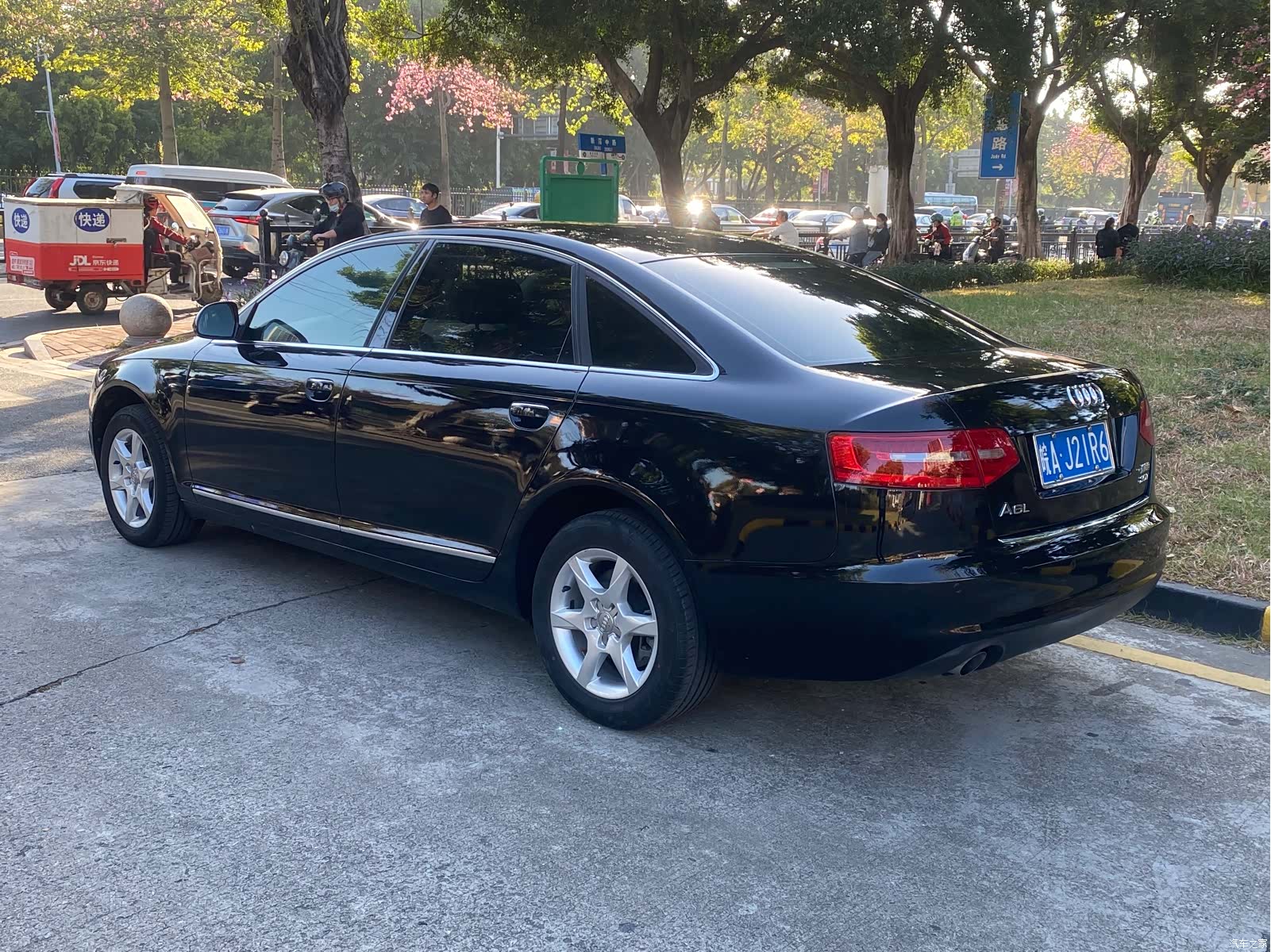 Audi A6L, 2010 22