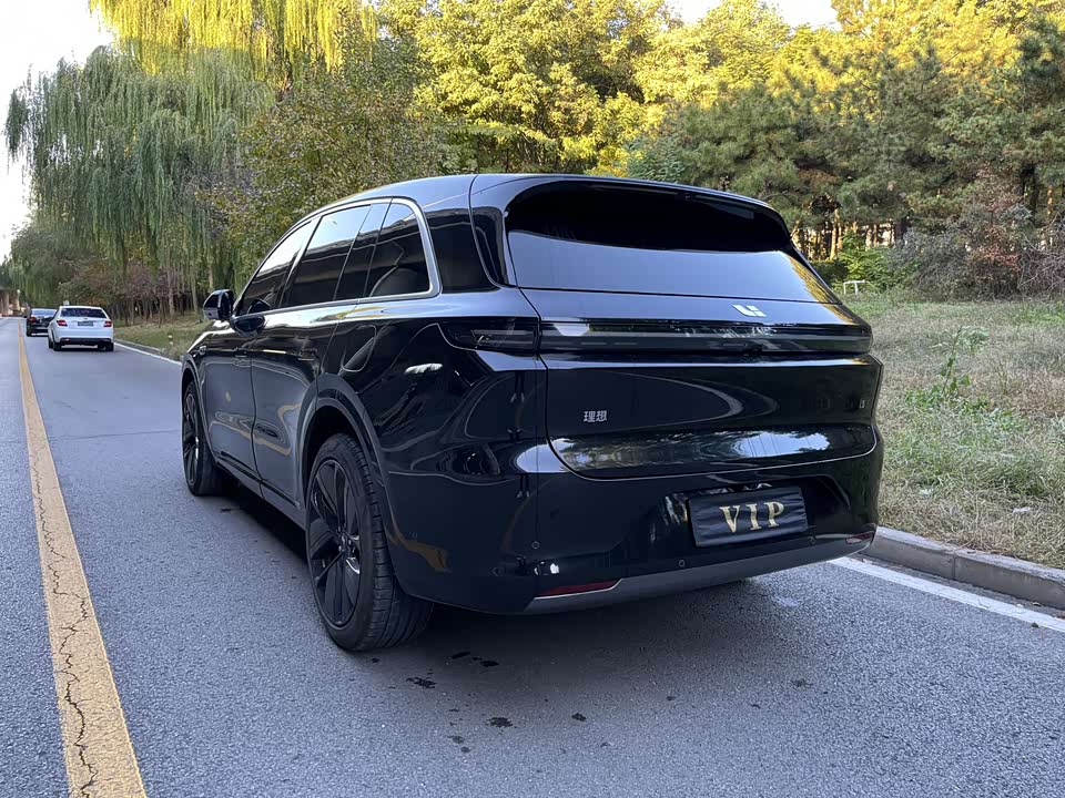 Li Auto Ideal L6
