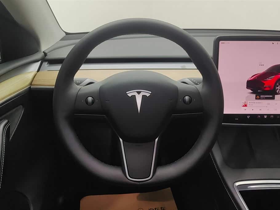 Tesla Model Y Tesla Model Y