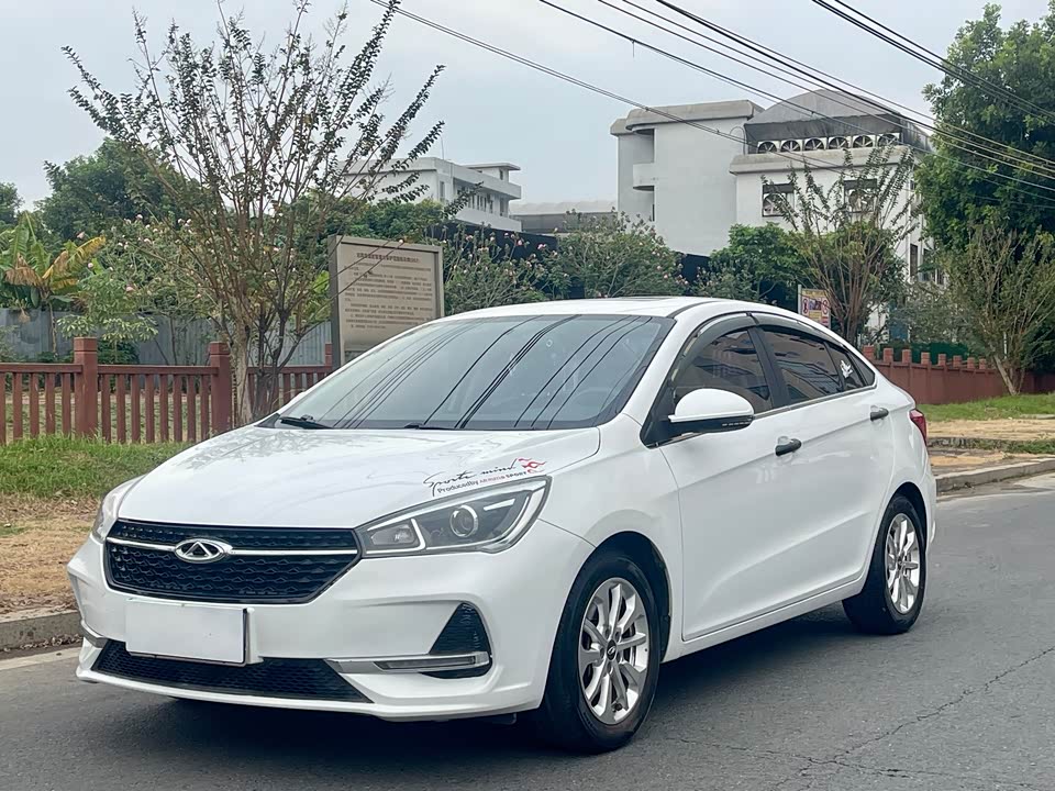 Chery Arrizo 5