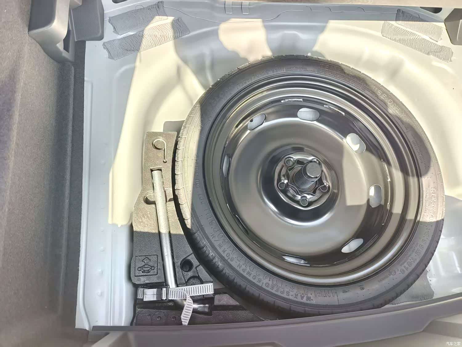 Volkswagen T-ROC, 2026 11