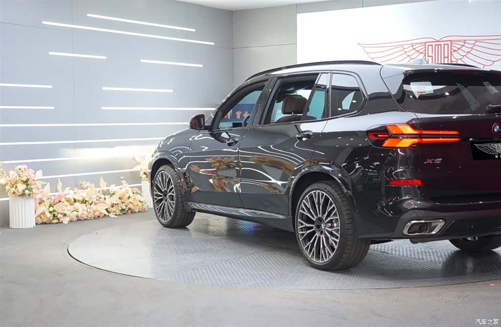 BMW X5, 2024 все фото