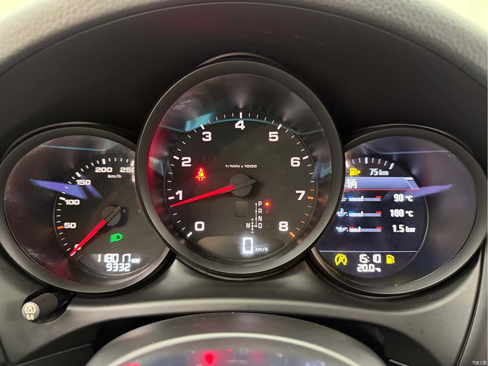 Porsche Macan, 2016 17