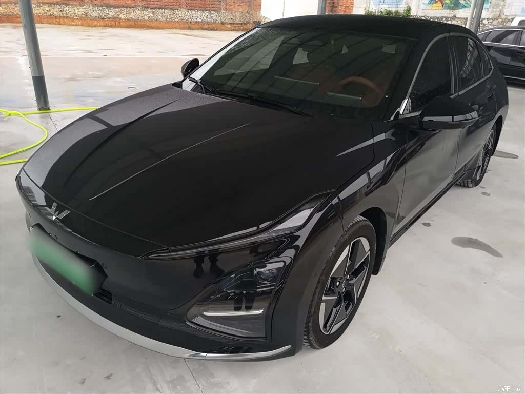 Wuling Starlight, 2025 1