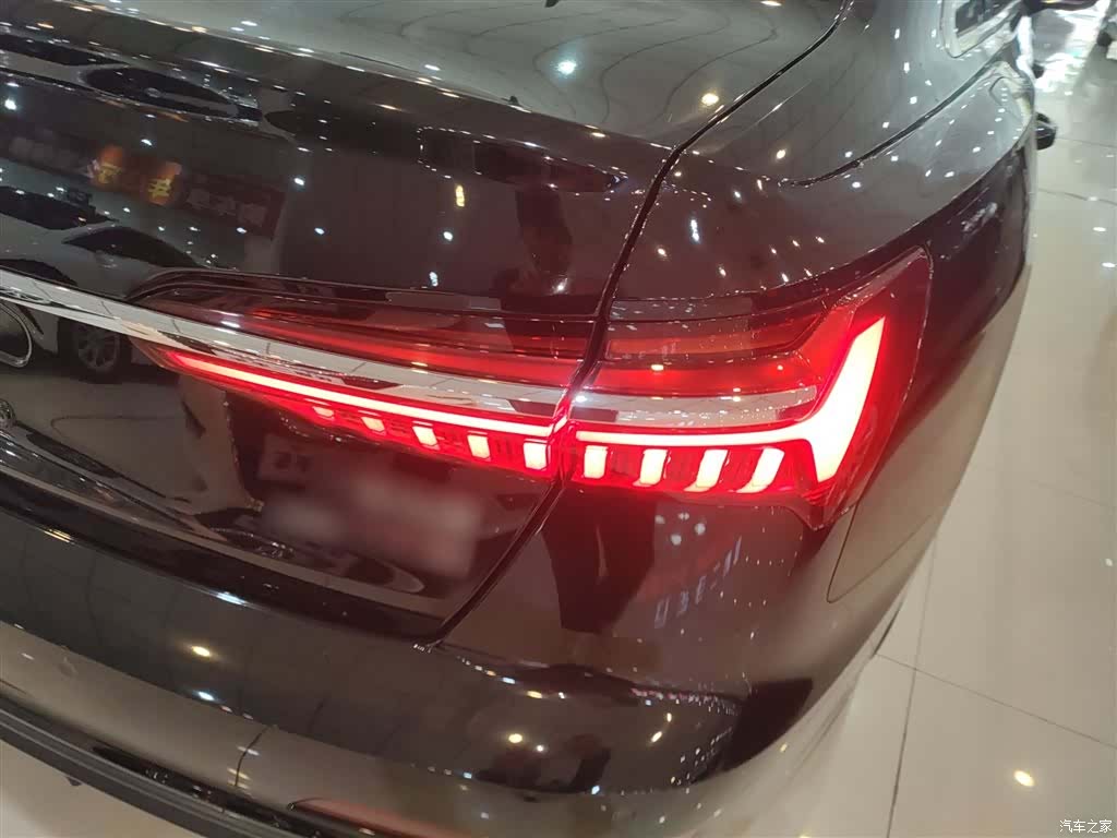 Audi A6L, 2021 24