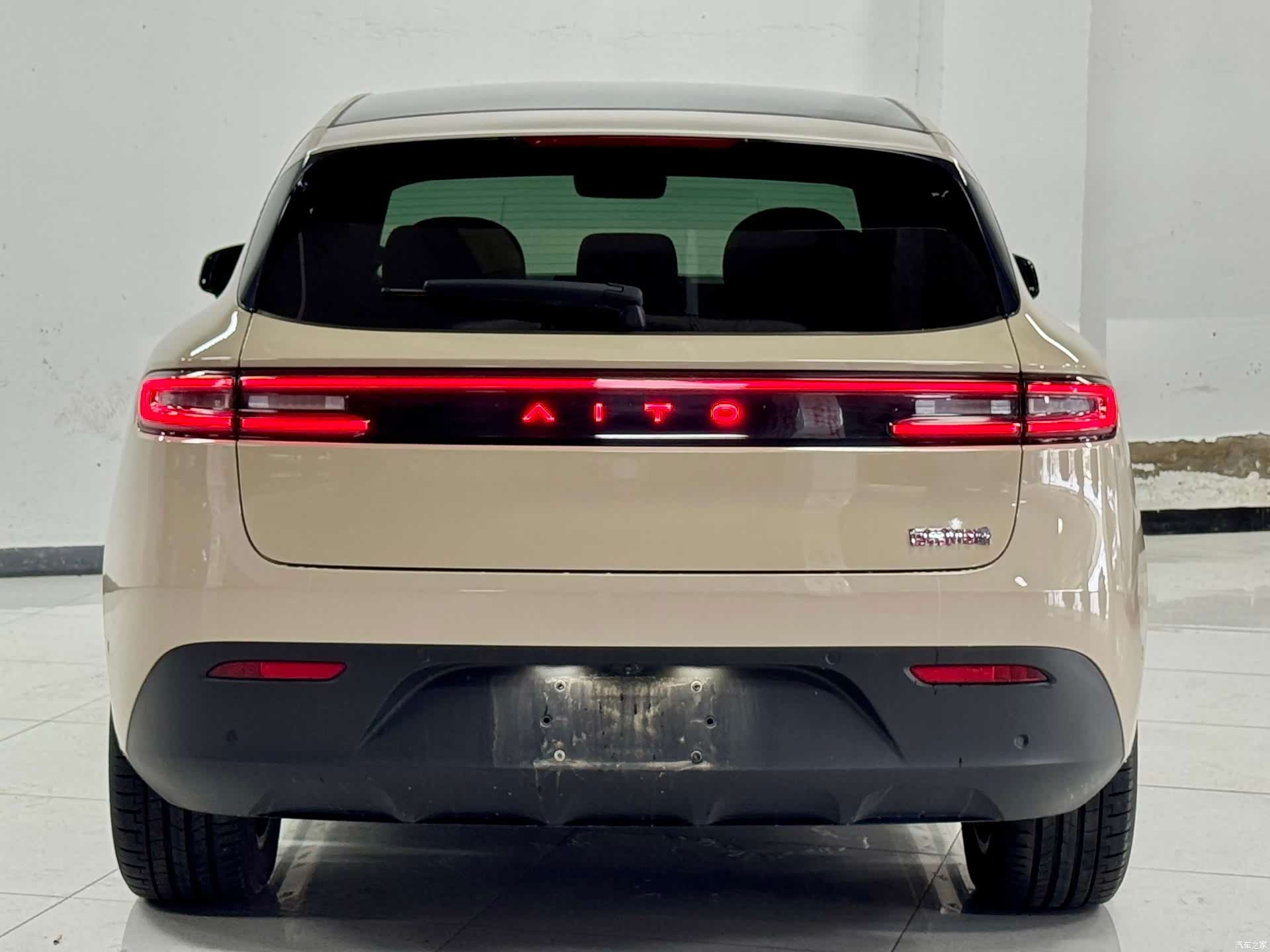 AITO M5, 2023 7