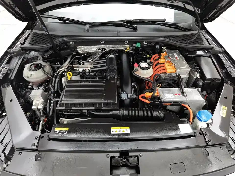 Volkswagen Magotan GTE