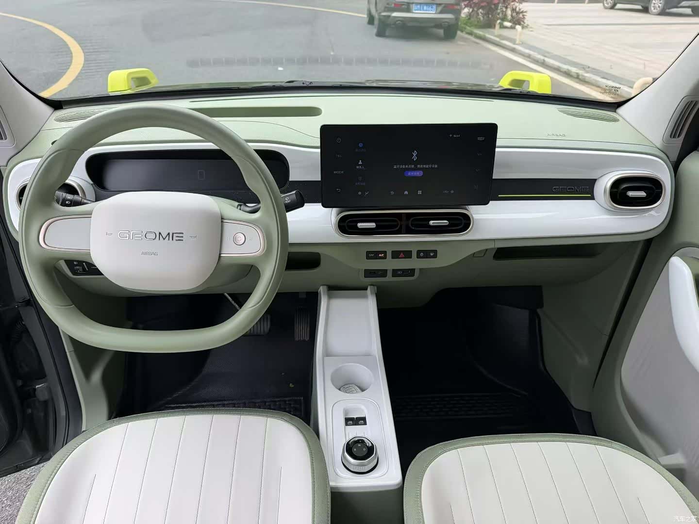 Geely Panda, 2025 все фото