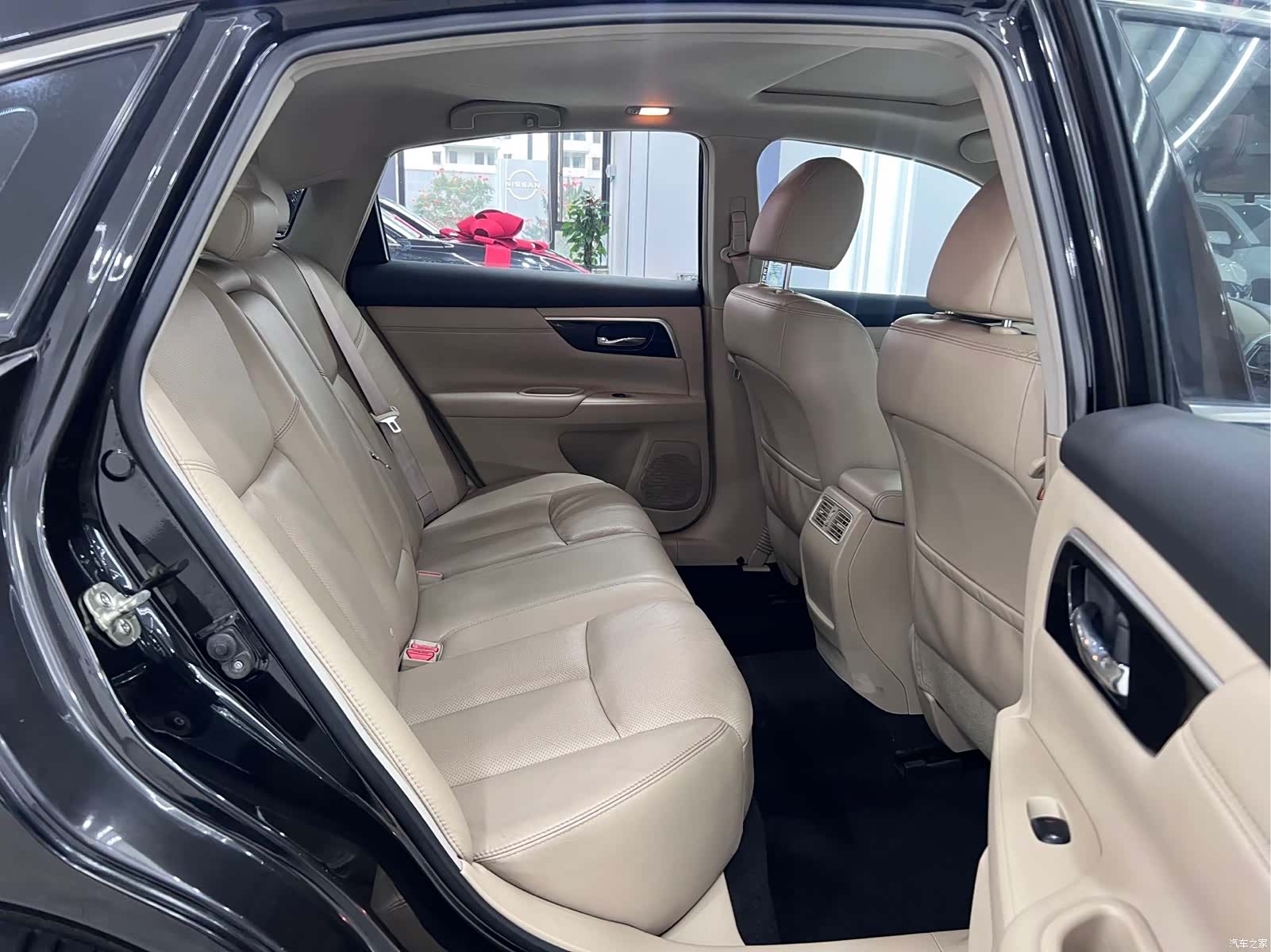Nissan Teana, 2018 12