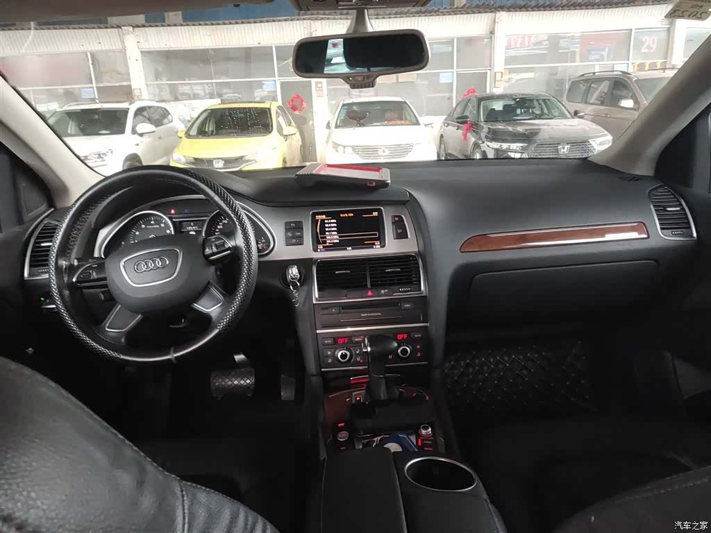 Audi Q7, 2015 6