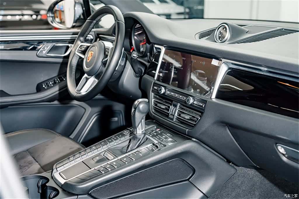 Porsche Macan, 2021 21