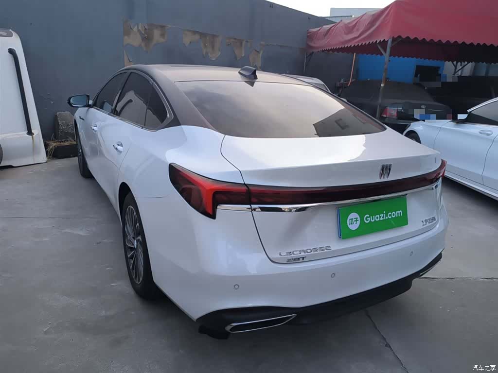 Buick LaCrosse, 2023 все фото