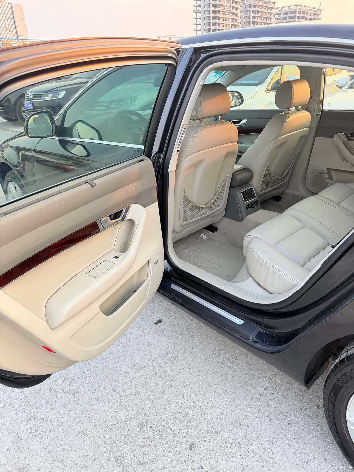 Audi A6L, 2011 8