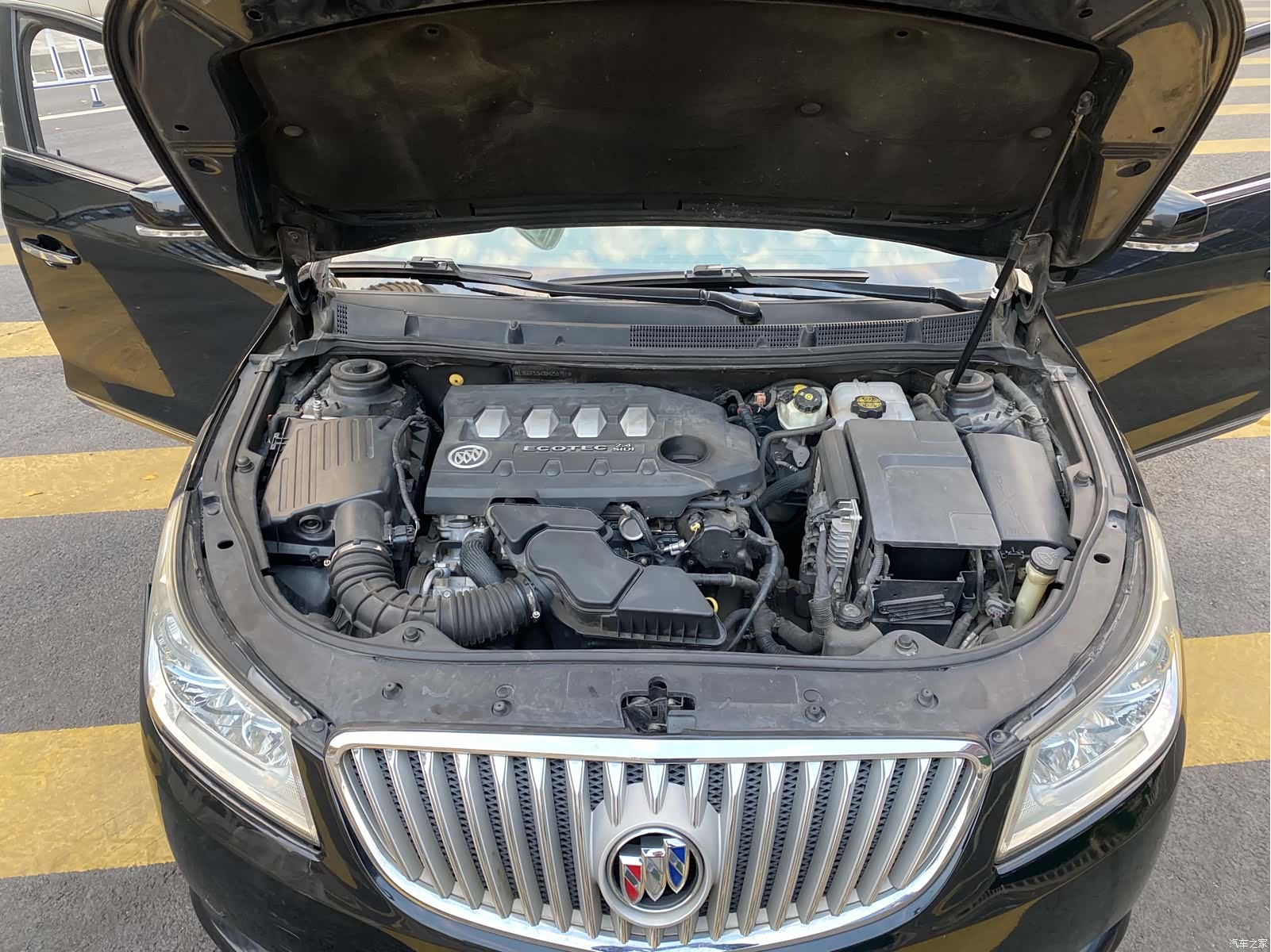 Buick LaCrosse, 2011 15