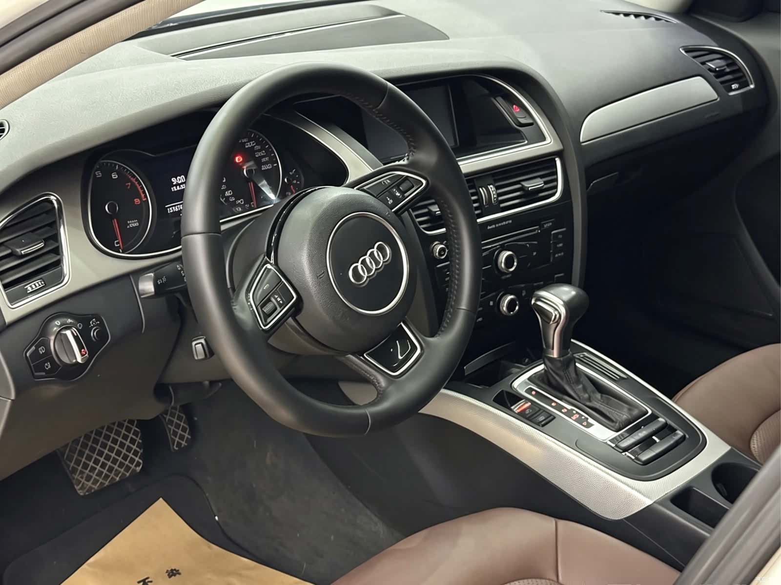 Audi A4L, 2014 7