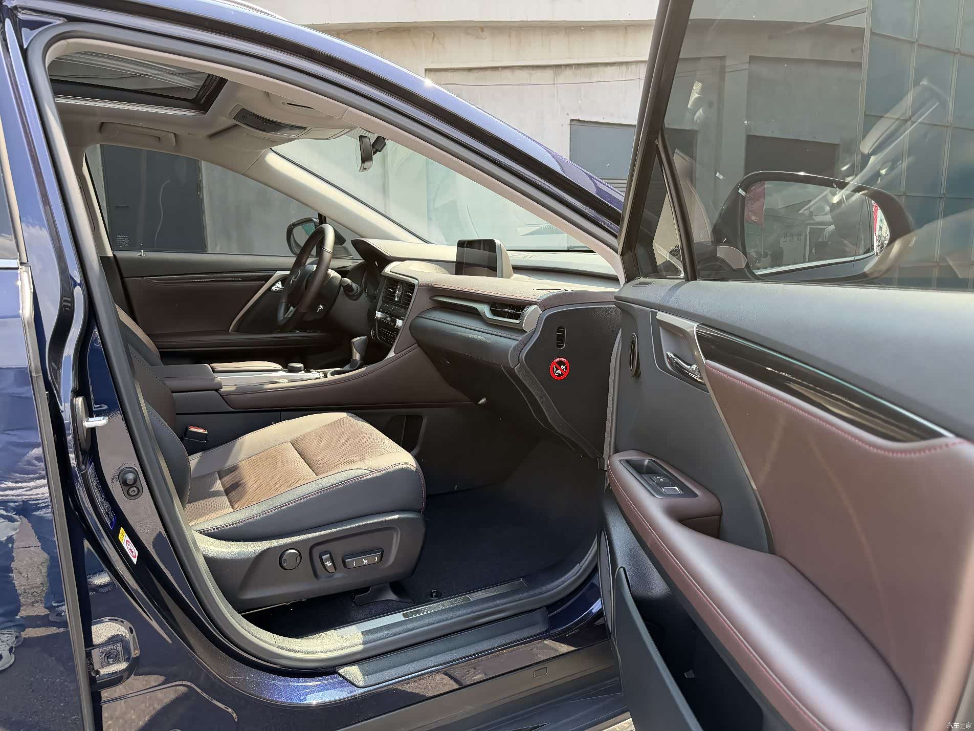 Lexus RX, 2019 7
