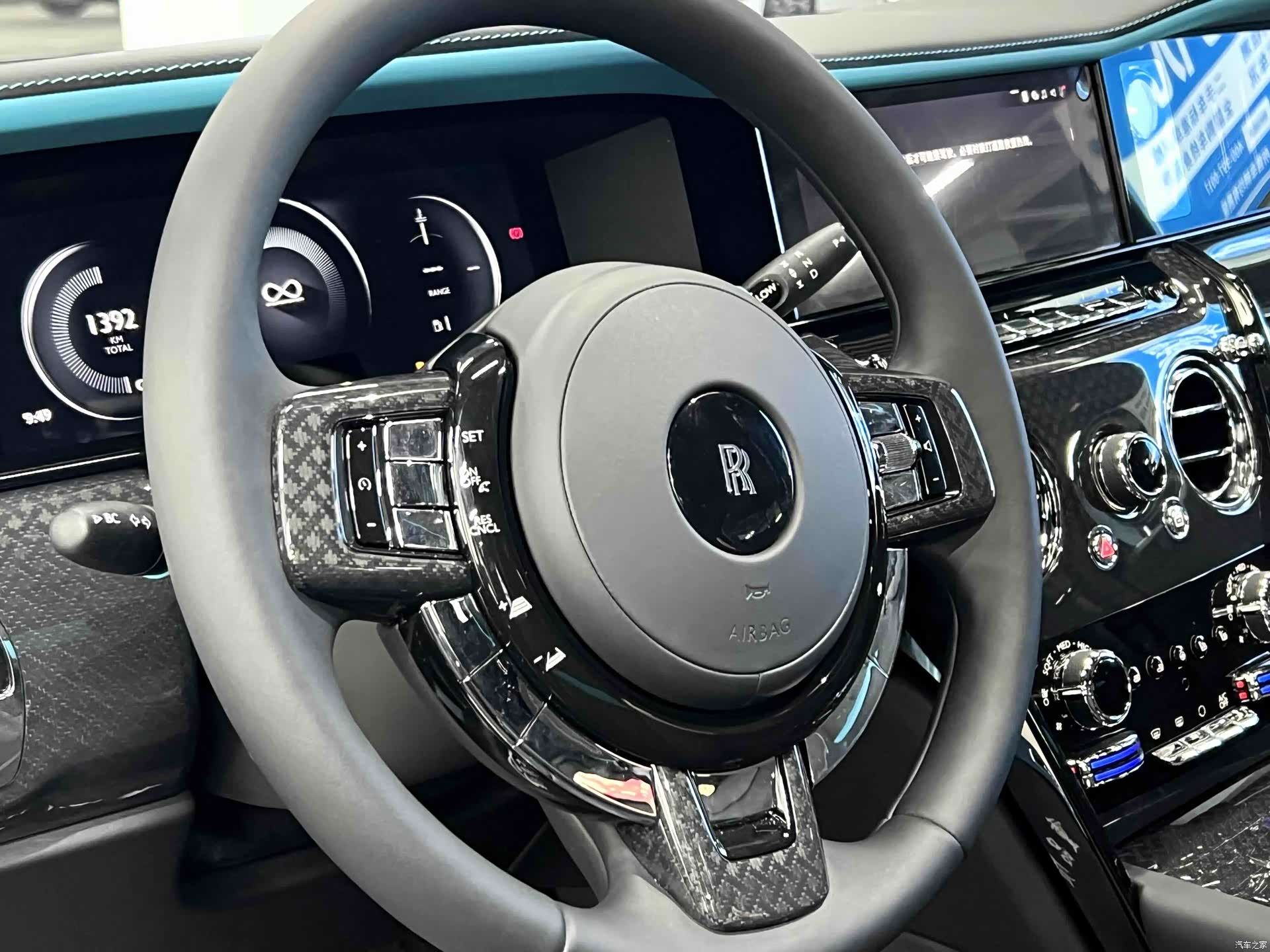Rolls-Royce Cullinan, 2025 все фото