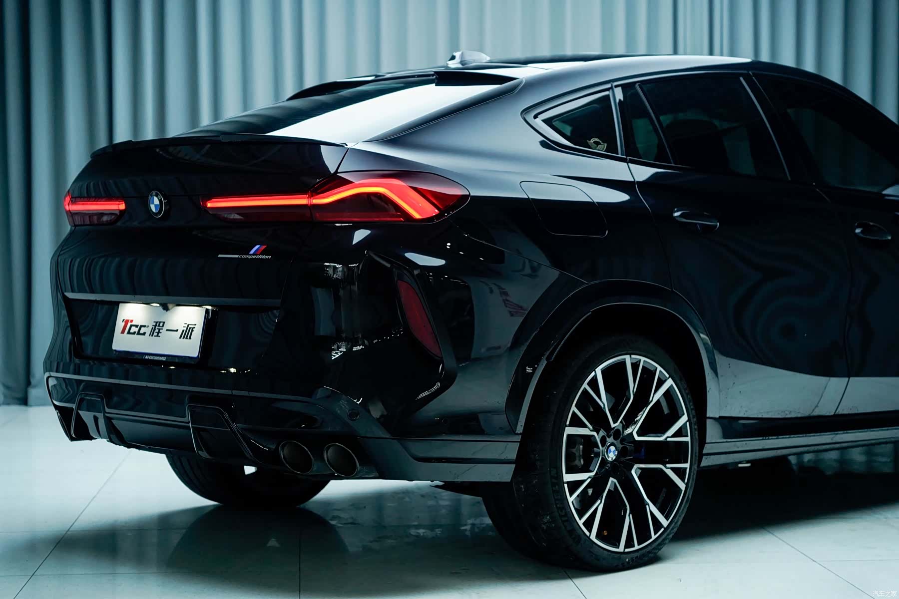 BMW X6, 2023 6