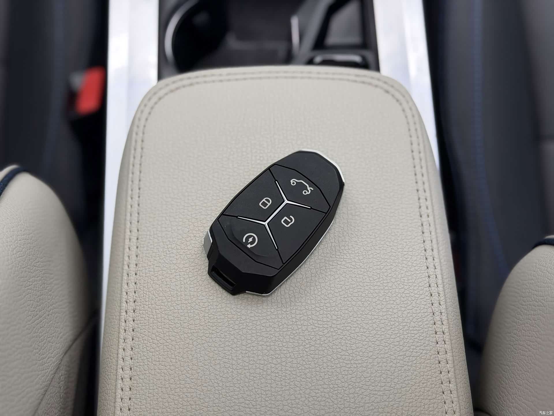Lynk & Co 01, 2019 15