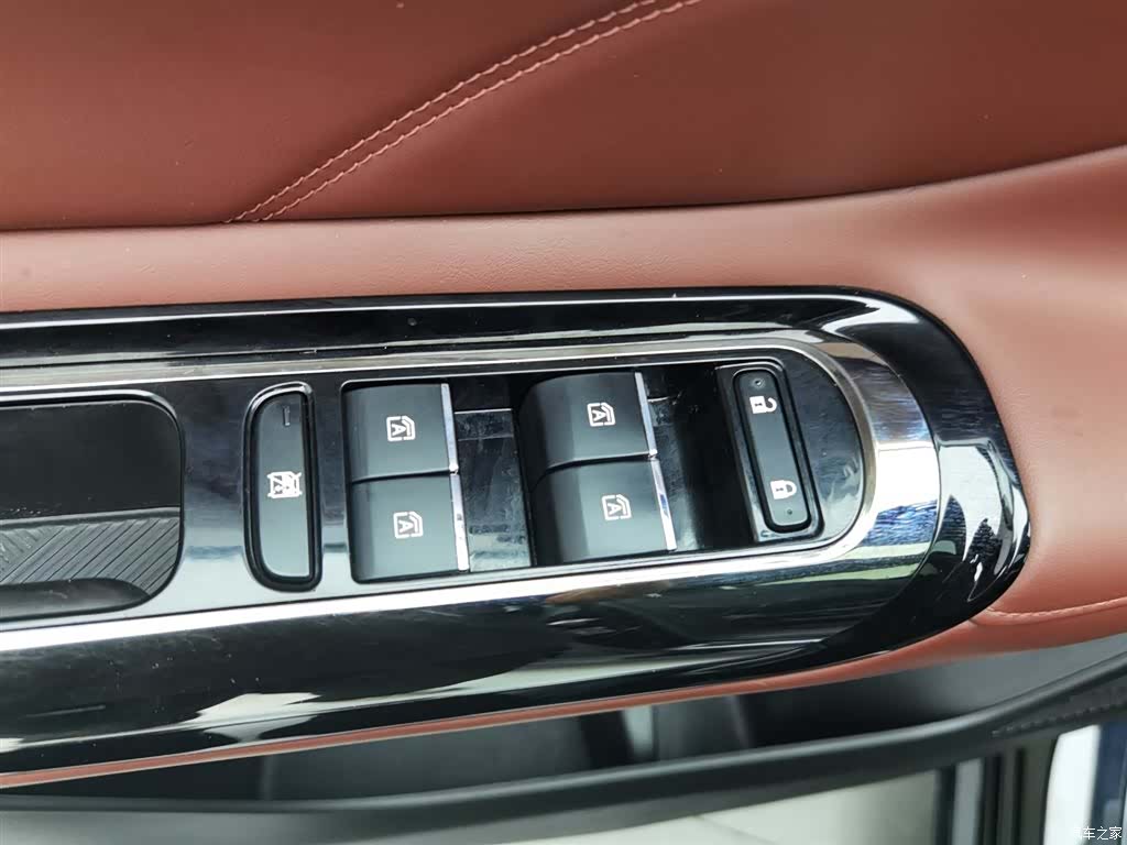 Trumpchi E8, 2024 9