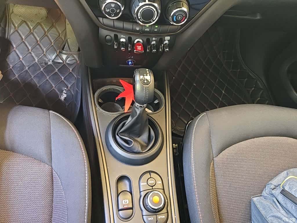 Mini Countryman, 2019 14