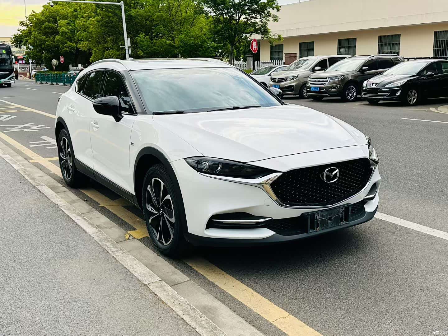 Mazda CX-4, 2021 3