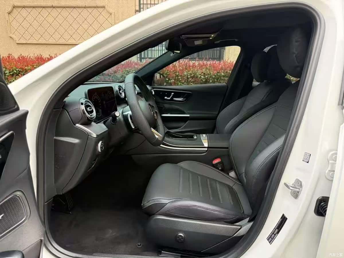 Mercedes-Benz C-Class, 2023 все фото