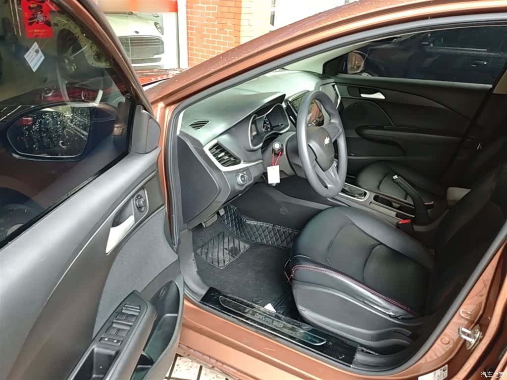 Chevrolet 320, 2018 16