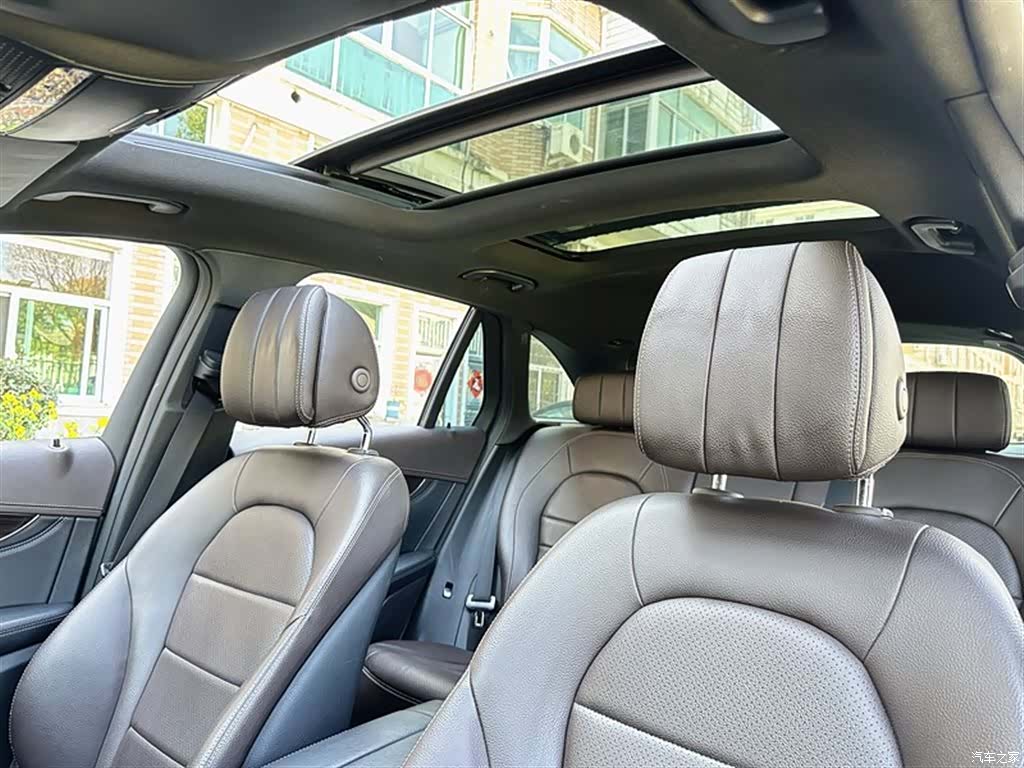 Mercedes-Benz GLC, 2016 16