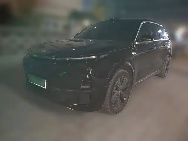 Li Auto L9 2024 — купить из Китая под заказ