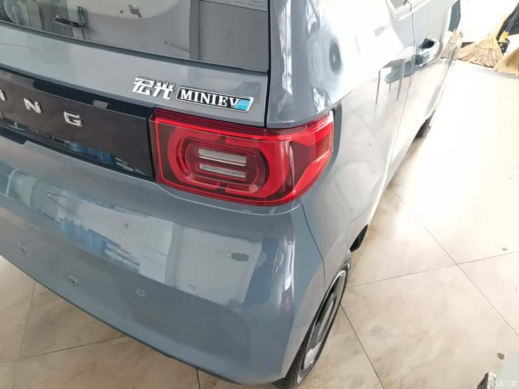 Wuling MINIEV, 2022 8