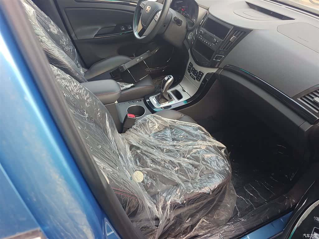 BYD E5, 2022 25
